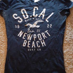 Hollister T-shirt